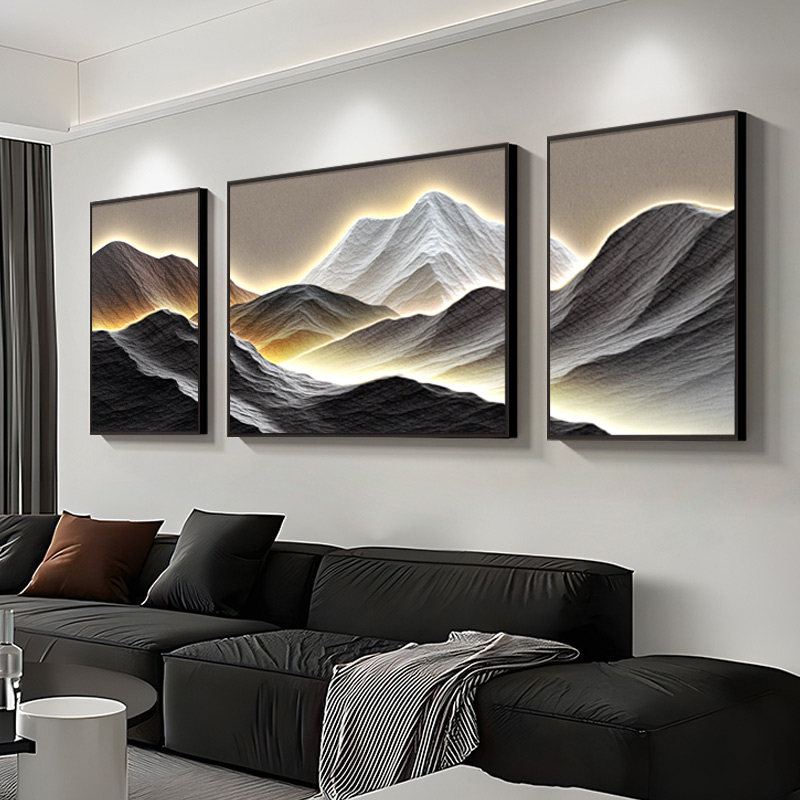 现代简约砂岩肌理客厅装饰画轻奢沙发背景墙挂画三联日照金山壁画