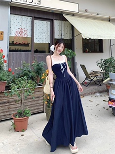 蕾丝拼接绑带无袖吊带连衣裙女夏季2026新款气质修身显瘦A字裙子