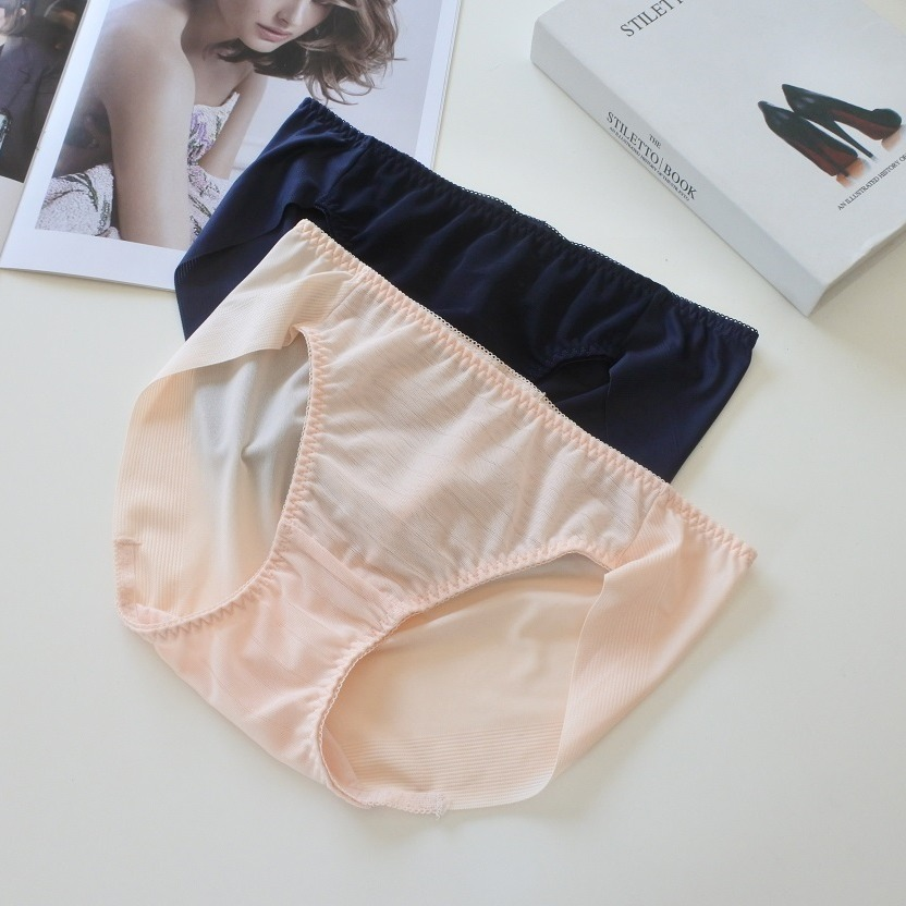 满59自动包邮韩单纯元丝滑棉软亲肤立体剪裁基础款百搭经典三角内