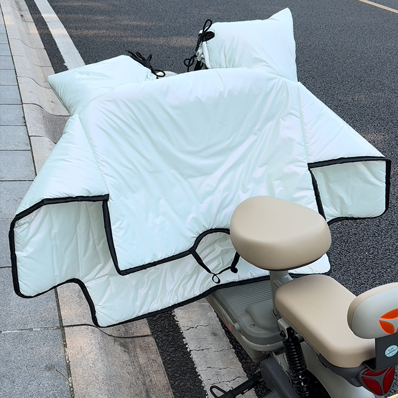 适用雅迪g25电动车挡风被g26冬季加绒加厚加大g35连体保暖防风罩