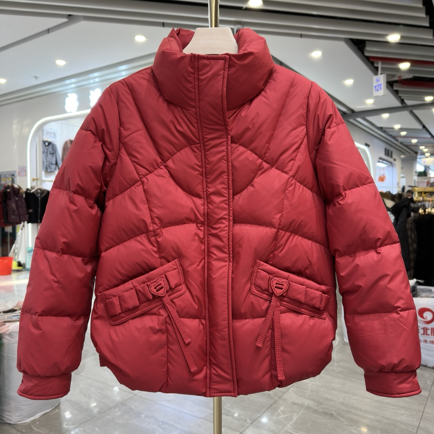 年轻妈妈装立领加厚白鸭绒羽绒服