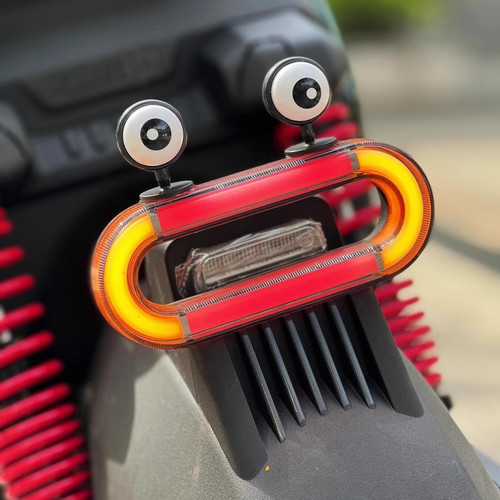 极核ez3i搞怪眼睛电动车装饰小配件摩托车配件电瓶车机车改造摆件