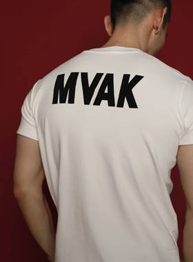 MVAKSTUDIO新款白色运动健身t恤男短袖潮男ins潮牌圆领夏季半袖
