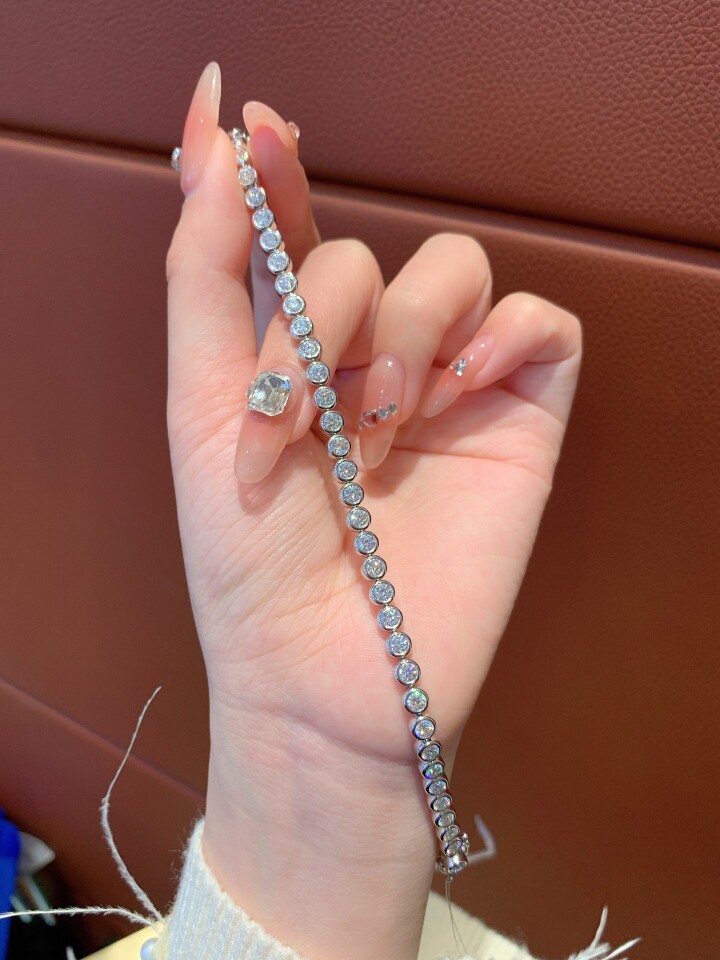 进口莫桑石泡泡手链女满钻18k白金玫瑰金10分圆钻人工钻石手串