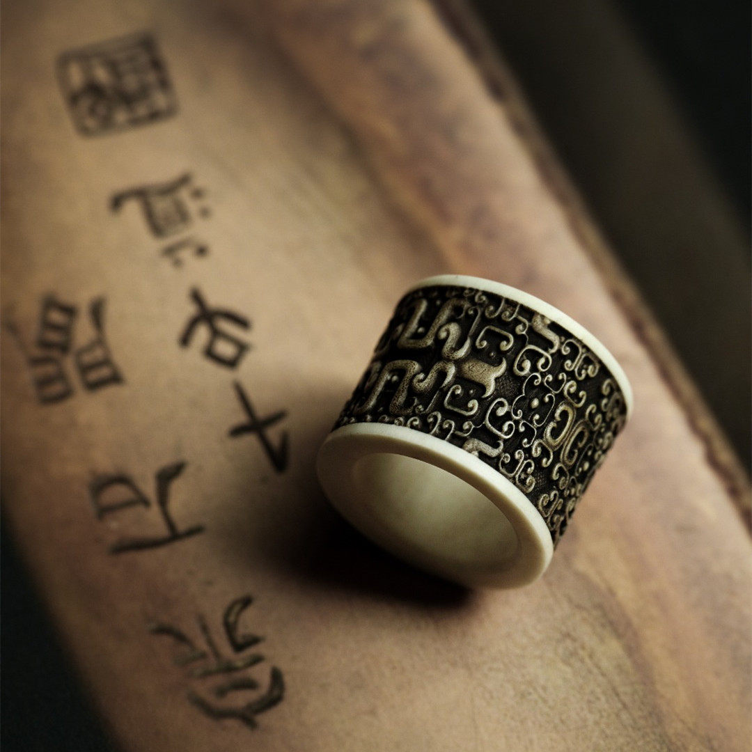 尚美伯爵原创【青铜图腾