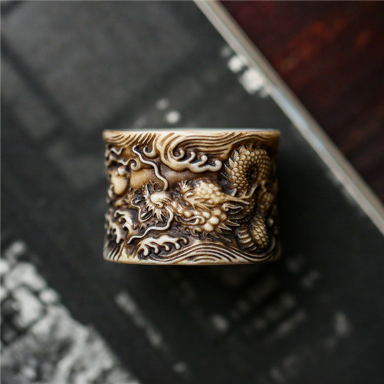 龙纹尚美伯爵扳指原创手