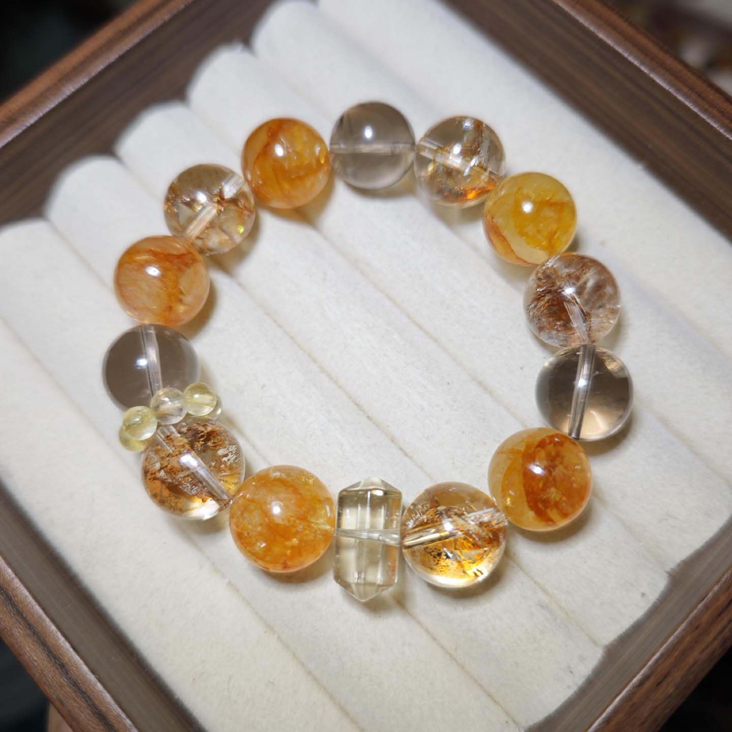 【招财锦鲤】天然水晶黄金胶花金箔锦鲤胶花茶晶巴西黄水晶双尖,饰品/流行首饰/时尚饰品新,手饰/手串,淘宝优惠券,粉丝福利购,淘宝优惠卷