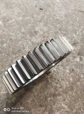 沈阳大连机床厂CW6163/CW6180车床配件2065齿轮Z44/M3.5/孔110*8