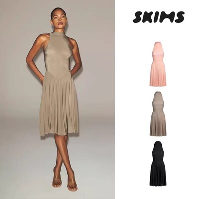 SKIMS高领无袖弹力修身连衣裙