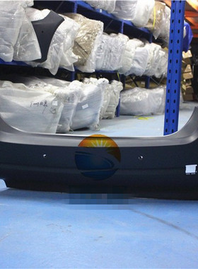 适配宝马5系F10 F18 520I525I528I530I535LI后杠后保险杠包围