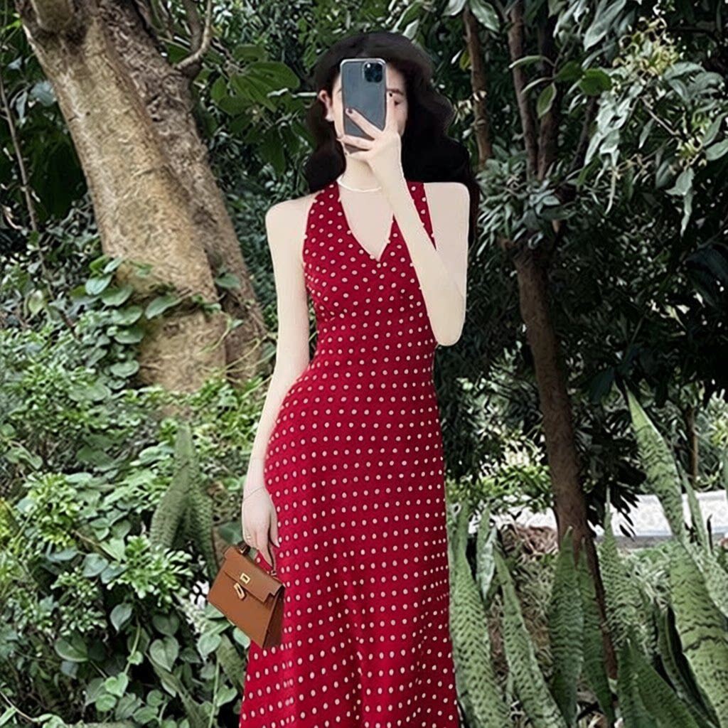 红色波点挂脖吊带连衣裙女夏旅游绝美海边度假沙滩长裙子