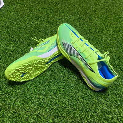 PUMA ultra 5 match 男子TT TF碎钉人造草训练比赛足球鞋 107892