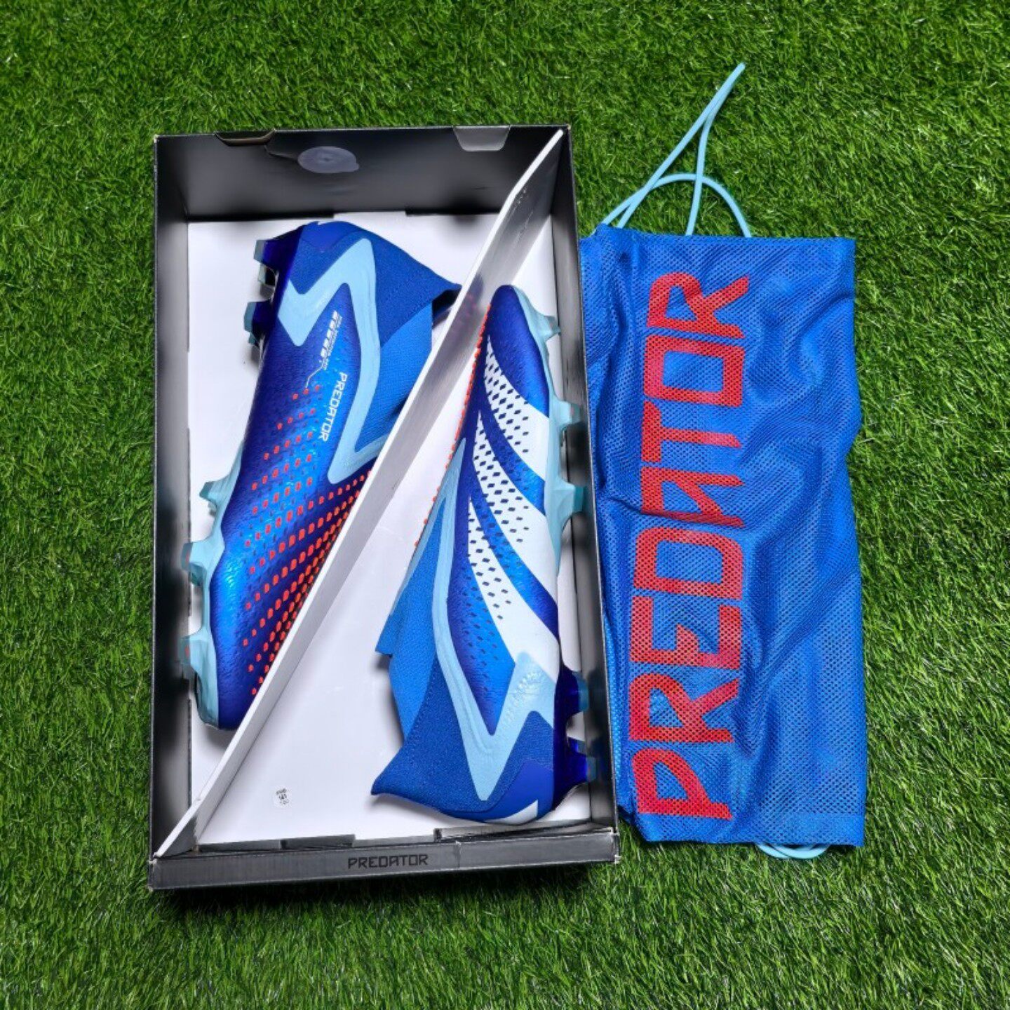 Adidas 猎鹰ACCURACY超顶高端FG长钉真草足球鞋 GZ2606 原2499