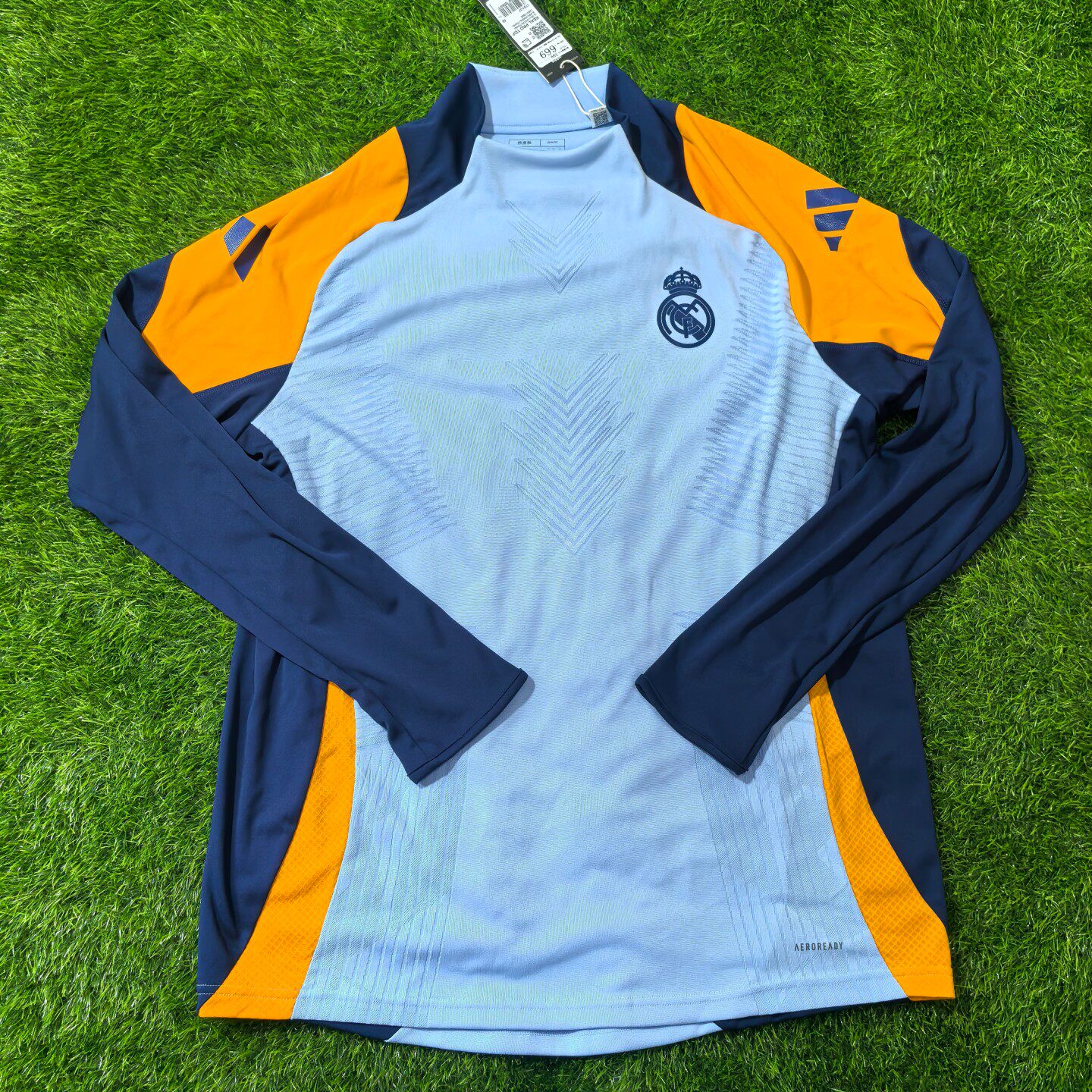Adidas 皇马 皇家马德里 2425球员版足球训练服长袖拇指扣 it5137
