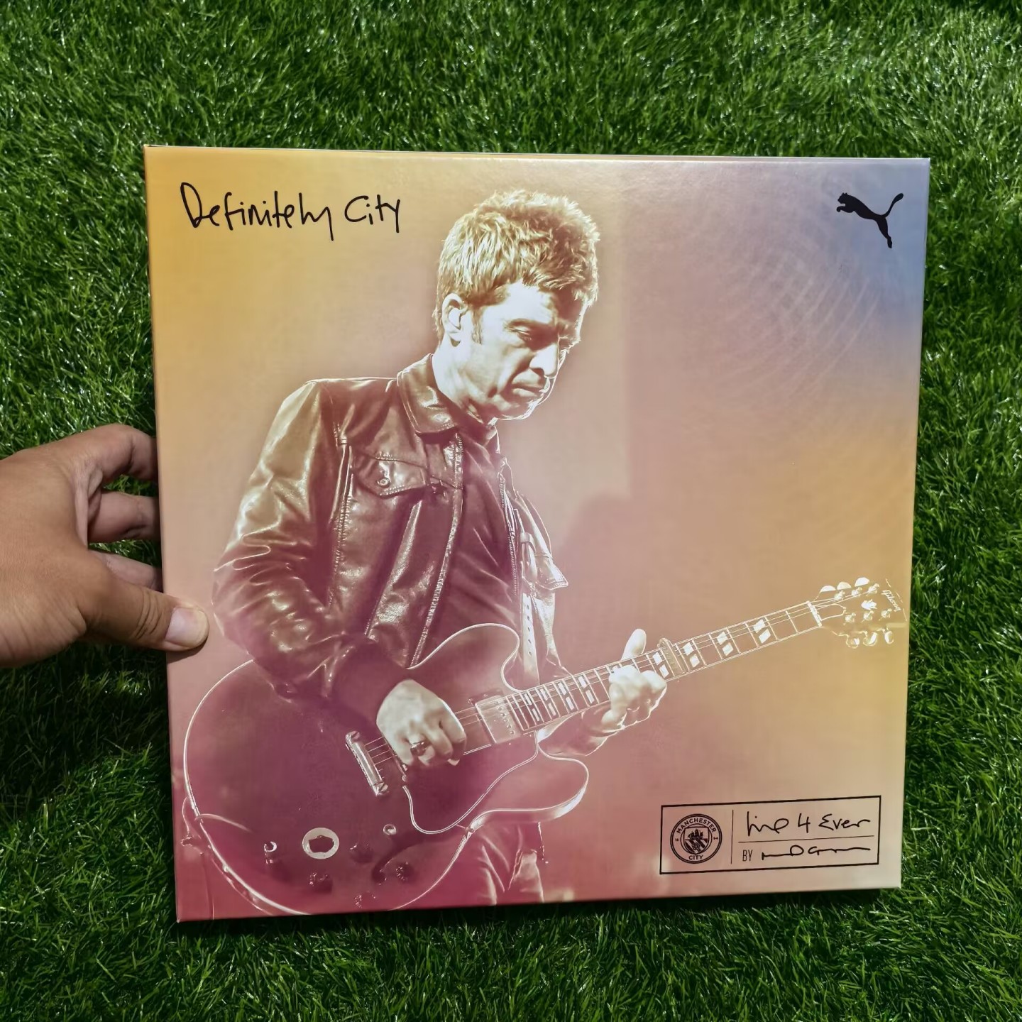 PUMA 曼城 2425绿洲乐队联名第四客场盒装球员版球衣足球服778616