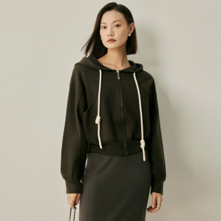 秋冬加厚连帽运动休闲开衫 法式 卫衣短外套女秋冬连帽针织外套
