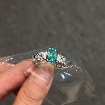 v金材质保色璀璨星河满钻方钻戒指神秘宝蓝方糖钻戒指环女