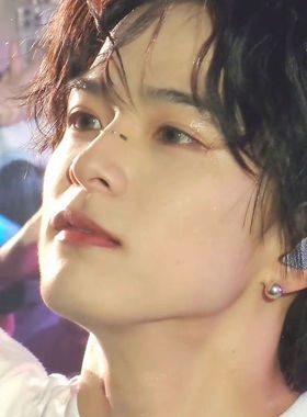 高品质新款滨田朝光asah同款i圆球珍珠简约耳钉周边配饰设计