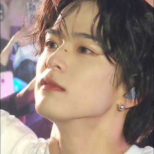 高品质新款滨田朝光asah同款i圆球珍珠简约耳钉周边配饰设计