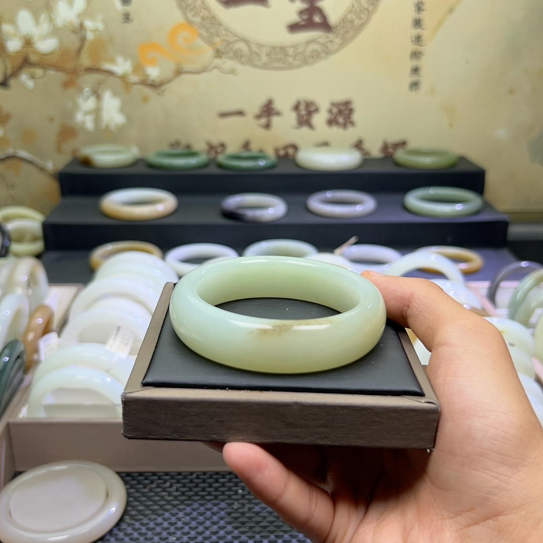 58且末青翠飘糖