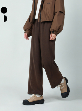 未知未觉2025冬新品松紧腰直筒宽松阔腿运动休闲卫裤女W443K19606