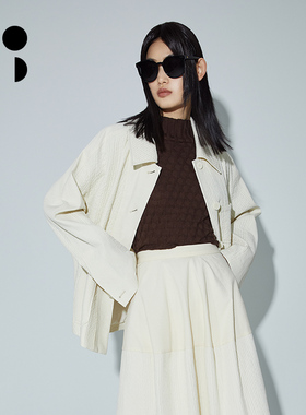 未知未觉2023秋新品短款长袖薄款修身羊毛针织打底衫女W232M24021