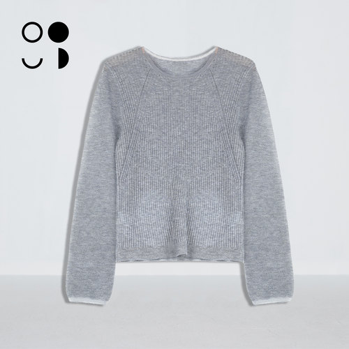 未知未觉25冬新短款简约修身显瘦圆领长袖打底针织衫女W441M29092