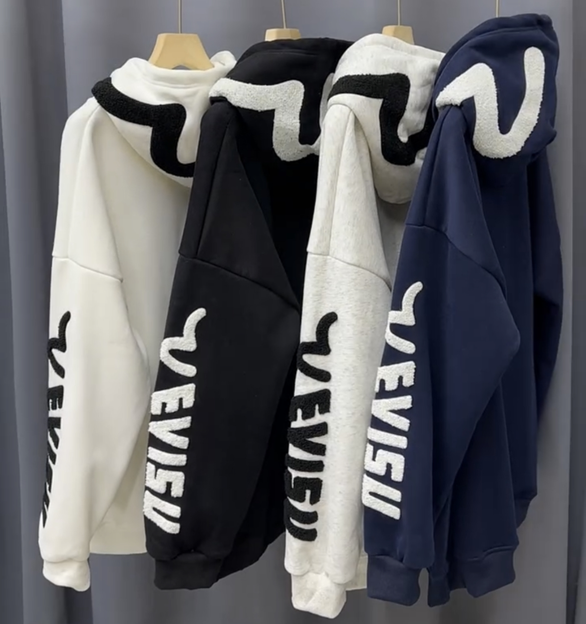 字母刺绣毛巾绣连帽卫衣加绒加厚