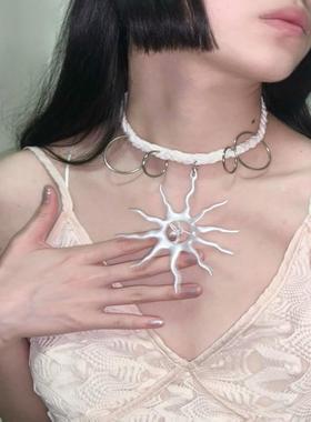 十字链女设计设计感意识流
