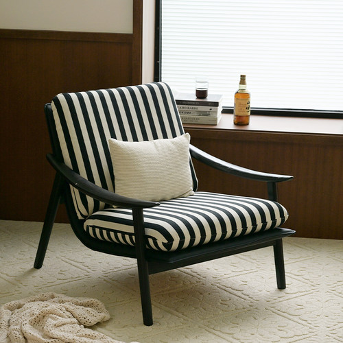 UCK中古风单人沙发椅