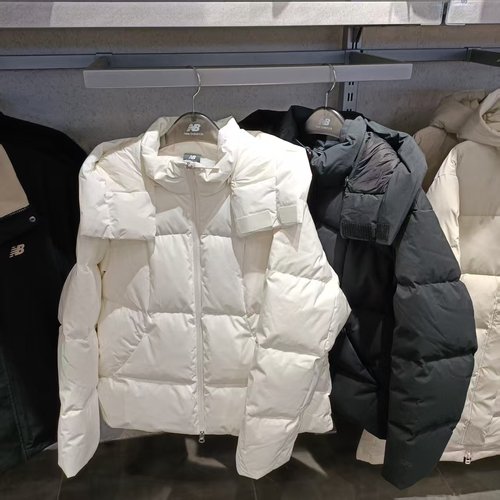 NB鹅绒加厚连帽保暖羽绒服外套女