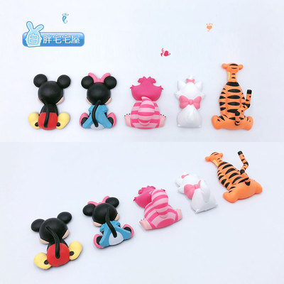 现货迪士尼米奇米妮跳跳虎扭蛋