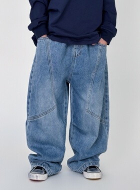 男童宽松牛仔裤春秋季26新款弯刀裤中大儿童洋气痞帅直筒裤子柔软