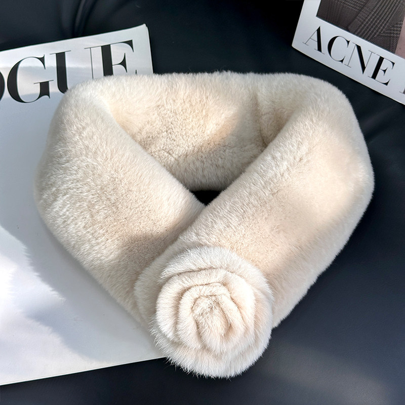 獭兔毛双面围巾整皮皮草韩版吸扣气质山茶花冬季女加厚保暖围脖