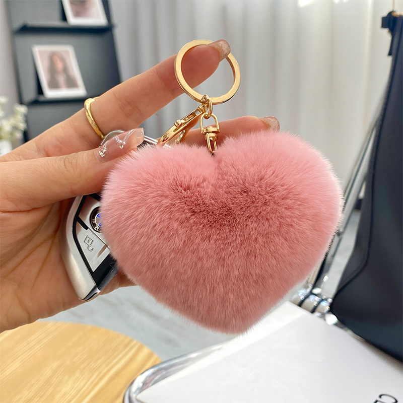 韩国ins可爱獭兔毛绒球心形车钥匙扣挂件个性创意包包挂饰礼物女
