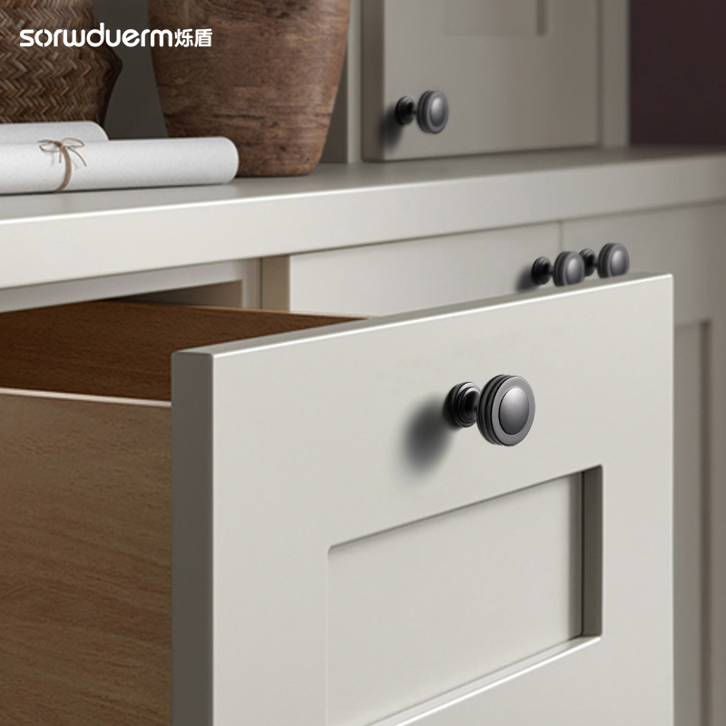 灰色现代简约柜门拉手