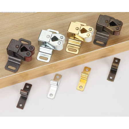 家具衣柜门强力磁吸卡扣夹橱门碰珠按压开关锁扣吸合器实用设计
