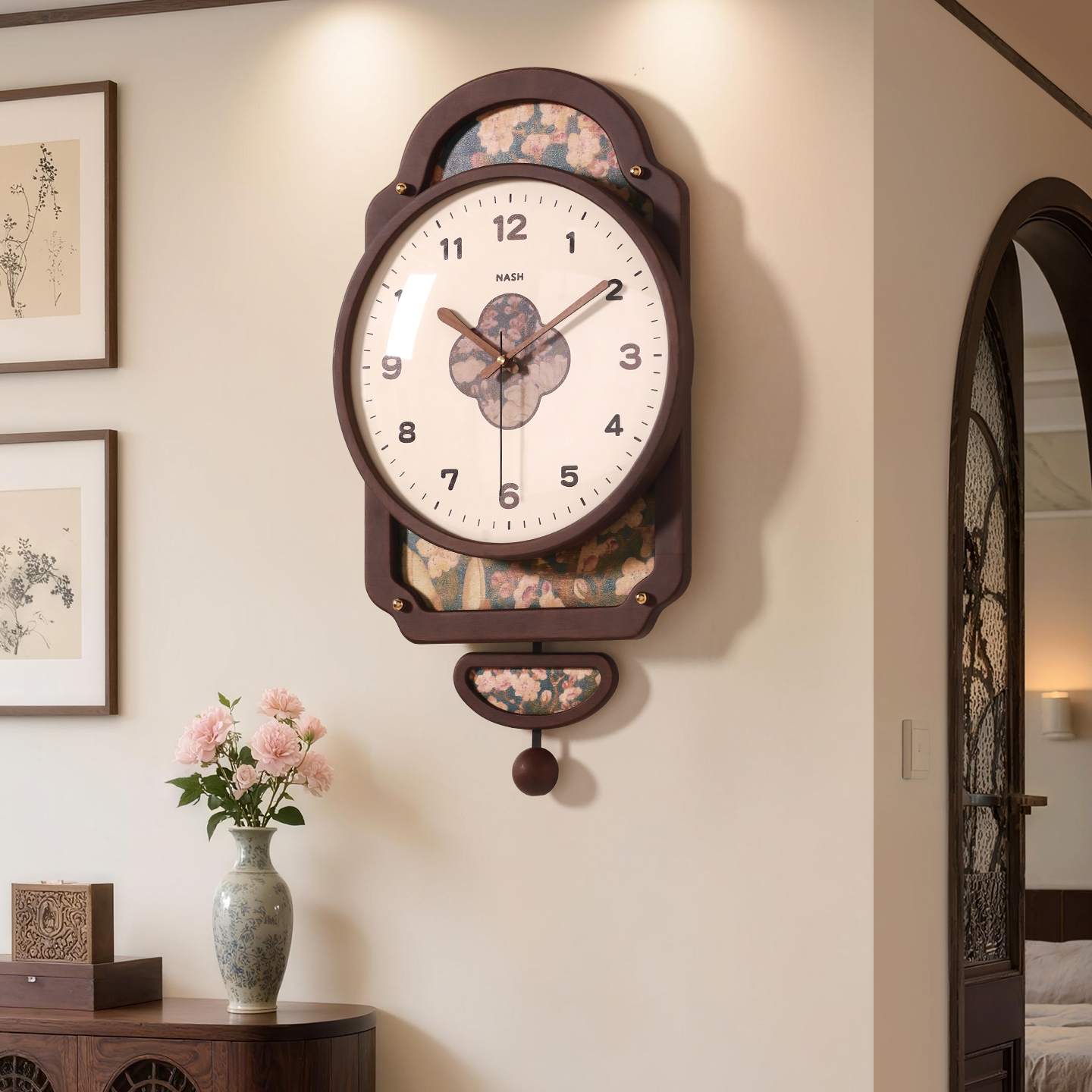 高端大气中式复古挂钟