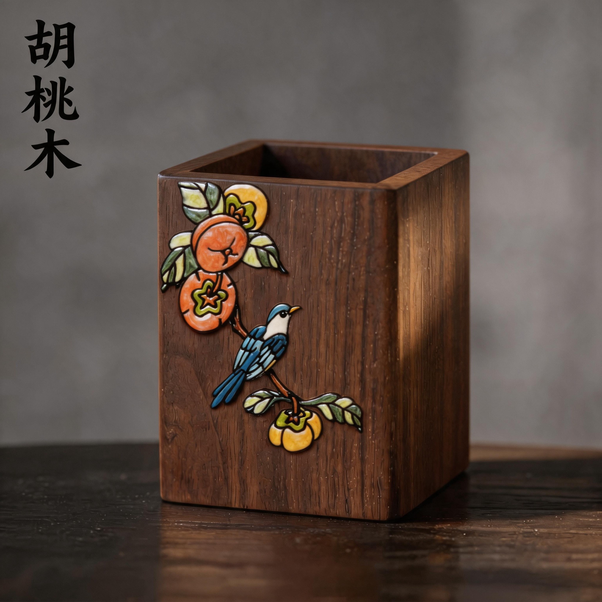 【非遗手绘漆画】胡桃木笔筒！