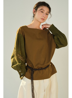 NEIHE内赫2026新款法式镂空蕾丝休闲宽松灯笼袖t恤女春季小衫上衣