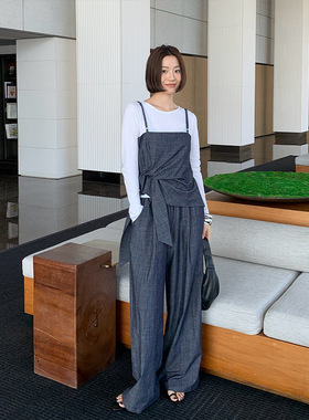 2026春季新款白色长袖打底+吊带背心+牛仔裤女套装时尚休闲三件套