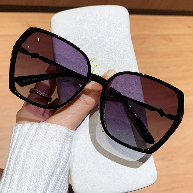 潮流方框墨镜女防紫外线偏光太阳眼镜夏季防晒大脸显瘦高级感开车