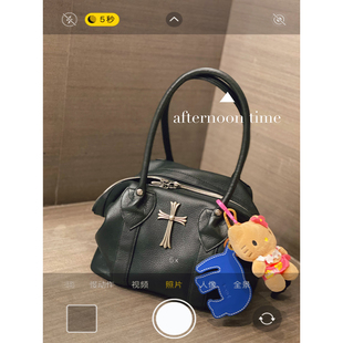 BAN 克萝心十字架大容量饺子包女25年黑色手提包单肩托特包 CHIC