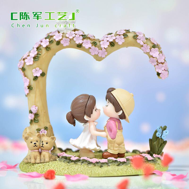新款跳舞情侣装饰创意蛋糕摆件钥