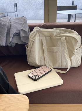 Lelemonade尼龙托特包包女大容量波士顿包短途旅行轻便单肩通勤