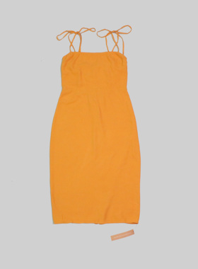 刁蛮公主 女士姜黄色绑系带肩平领吊带连衣裙  E-5