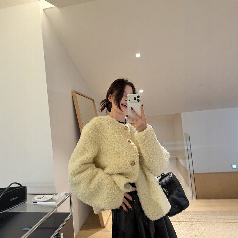 摩登197短款羊羔毛外套女2026冬季新款皮毛一体气质百搭大衣95666