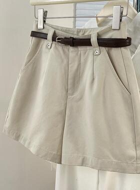 Fashion-colored belt shorts, summer 2024, high-legged women