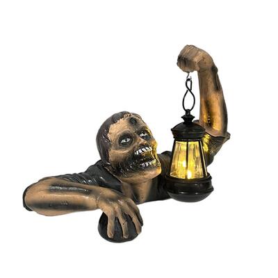 Zombie lights on Halloween terror sculptor bar KTV airs the