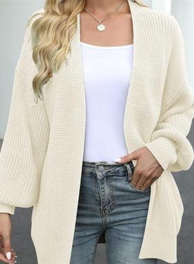 A woman with a 2024 winter lamprobe and a lady in a fur coat